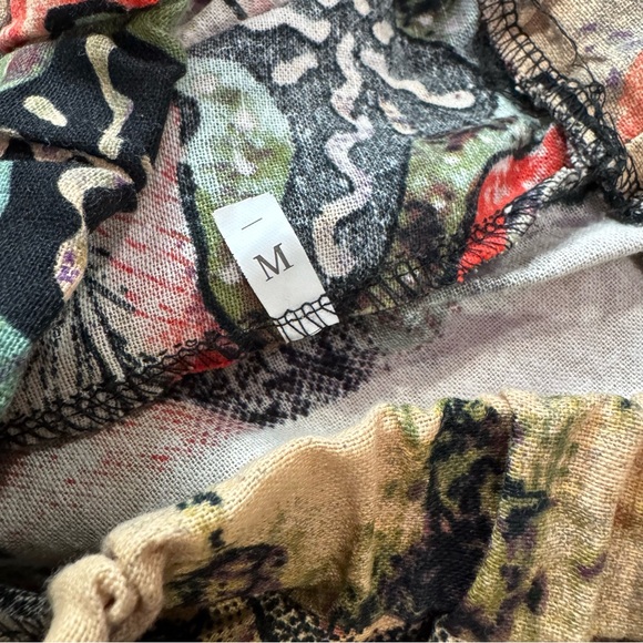 Boutique Abstract Patterned Pants - Picture 12 of 15